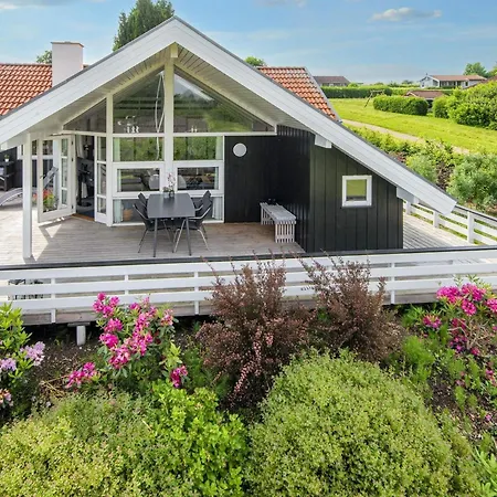 Holiday Home Hejls בית נופש